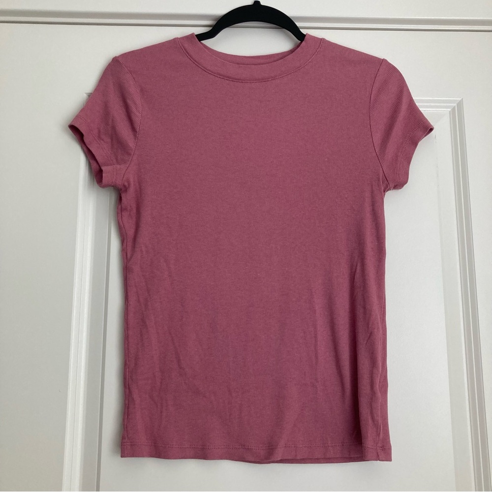 Pink Fitted Ribbed Short Sleeve Top